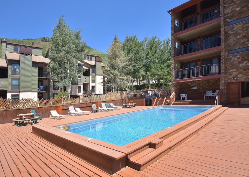 Condo, 2 Queen Beds (Breakaway West 222, 2BD Vail condo ) | Pool