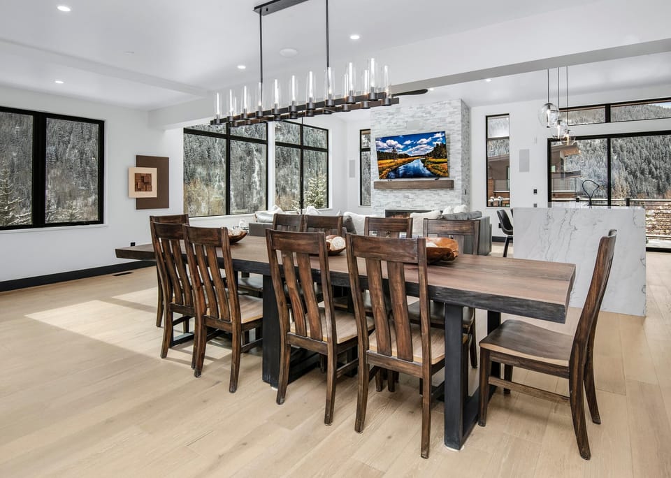 House, Multiple Beds (Big Horn House, 4387 Columbine) | Dining