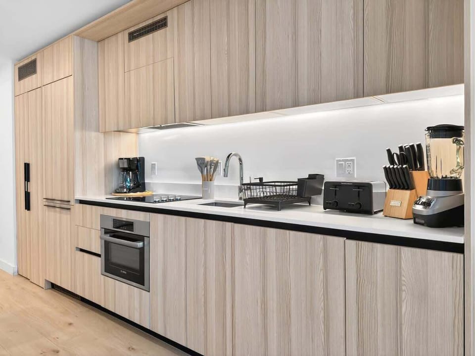 Fully equipped modern kitchen with premium finishes