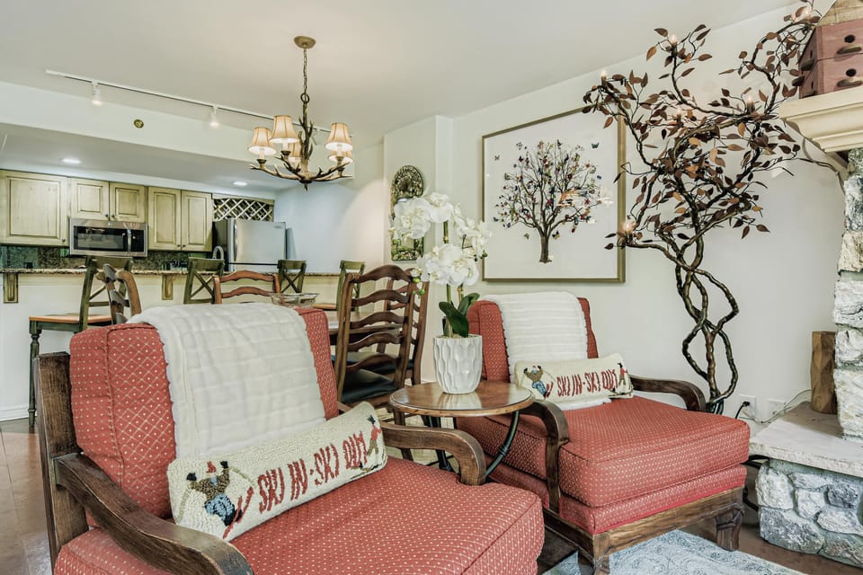 Condo, 1 King Bed (Borders Lodge L204 2BD Beaver Creek S) | Interior