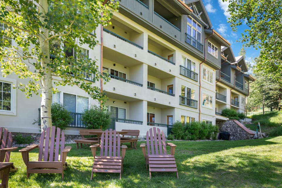 Condo, 1 King Bed (Borders Lodge U203 1BD Beaver Creek S) | Exterior