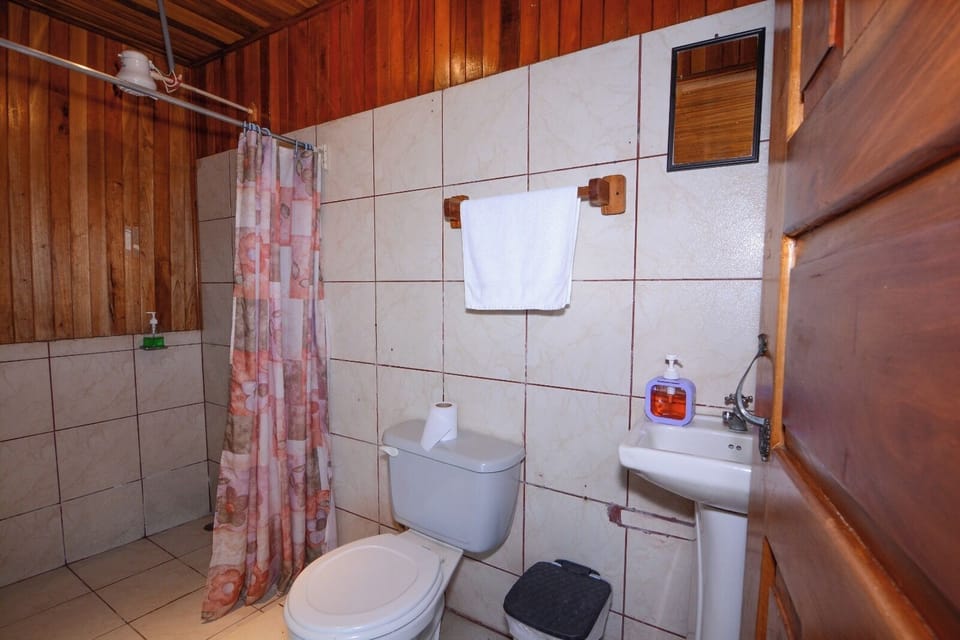 Economy Shared Dormitory | Bathroom | Towels, soap, toilet paper