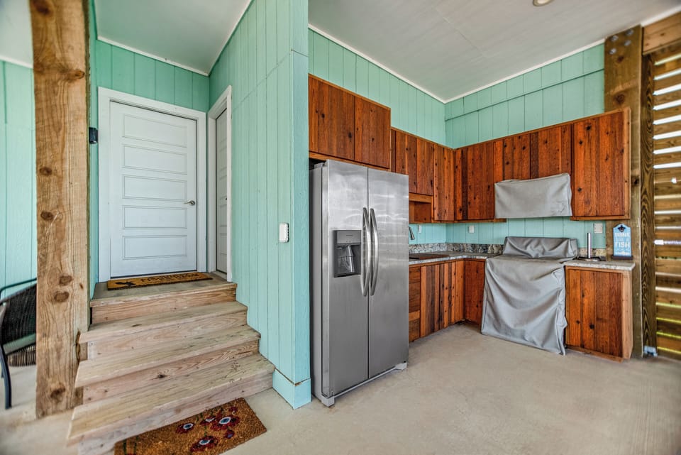 House (4 Bedrooms) | Property amenity