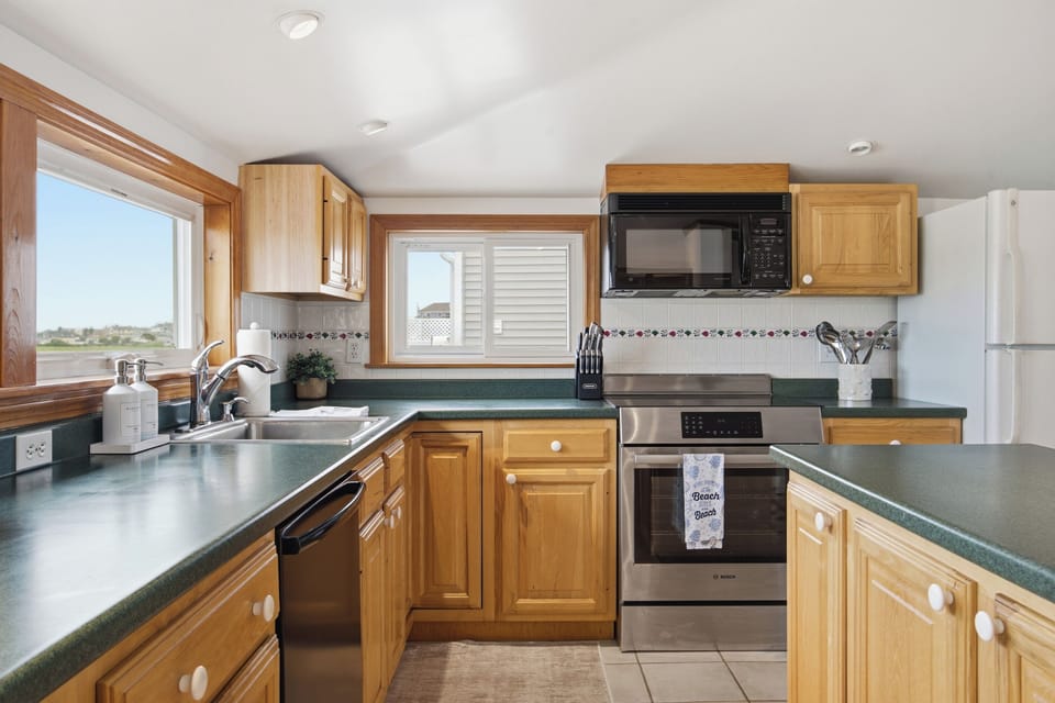 Fully equipped kitchen with everything you need to prepare meals during your stay.