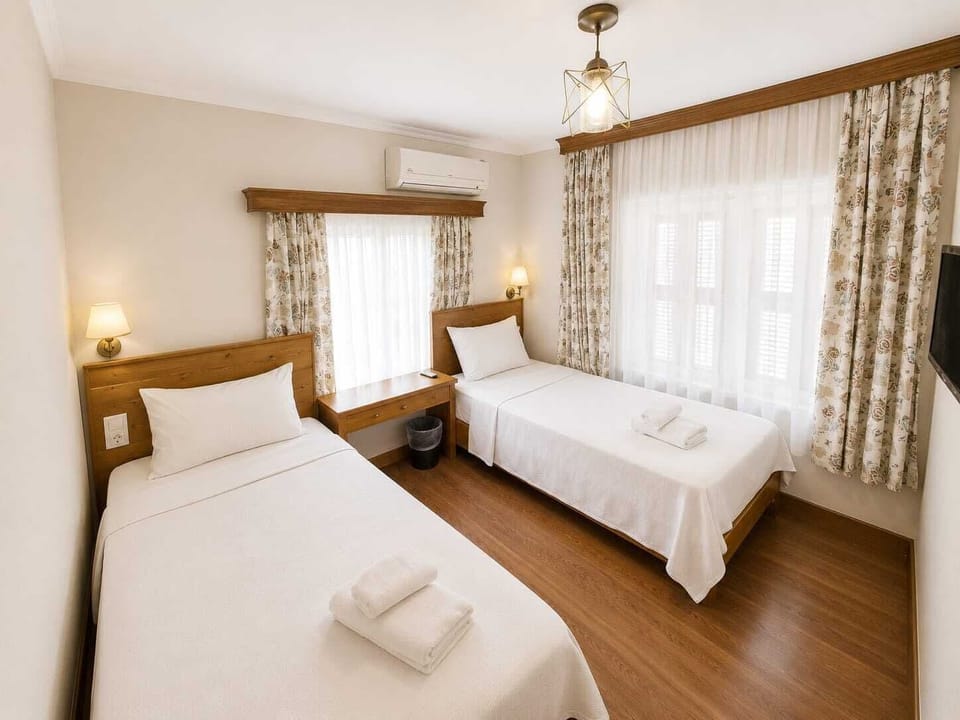 Basic Twin Room, City View | Free WiFi, bed sheets