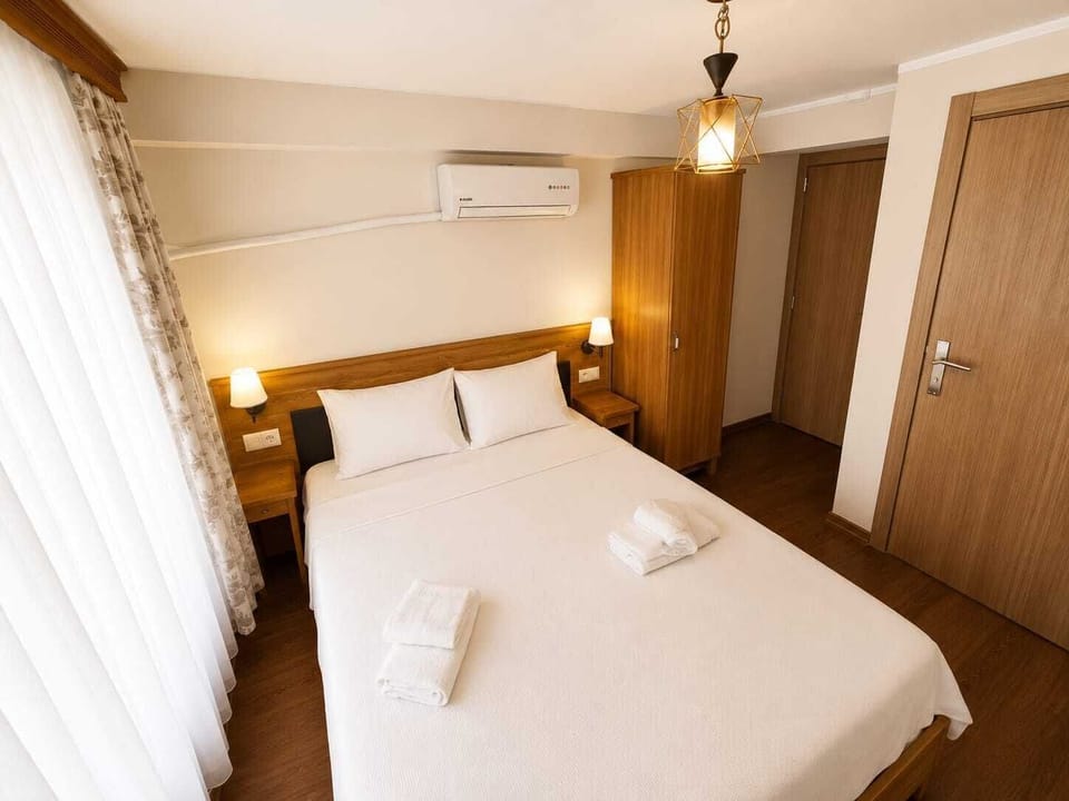 Standard Room | Free WiFi, bed sheets
