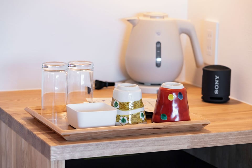 Classic Twin Room, City View | Coffee and/or coffee maker
