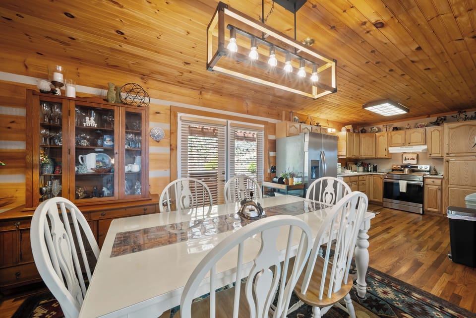 Dining Area Adjacent to the Kitchen