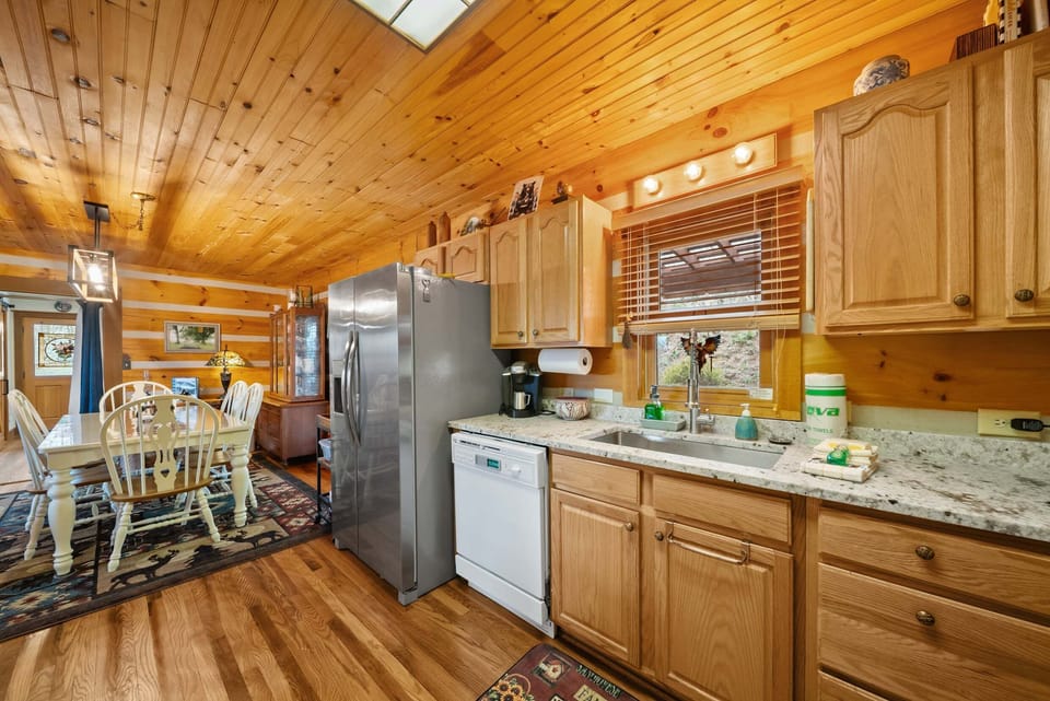 Kitchen Flows into the Dining Area