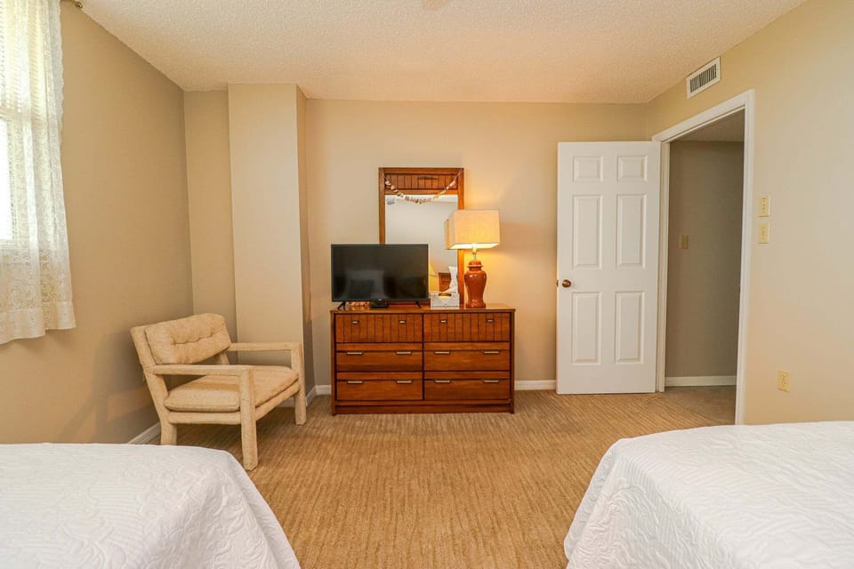 St. Augustine Beach Rentals Guest Bedroom
