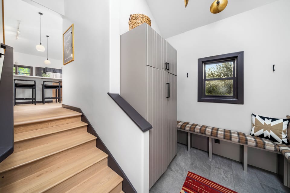 Entryway with storage for coats etc.