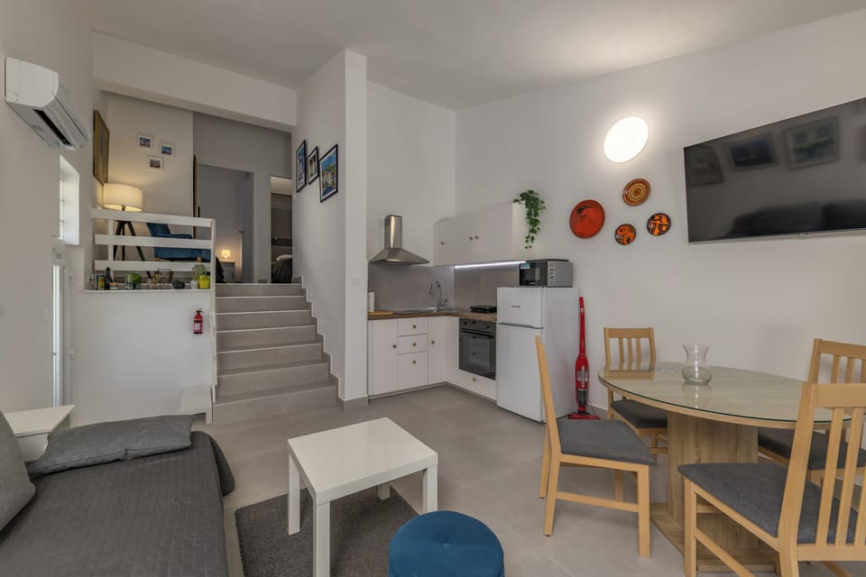 Living and dining room
