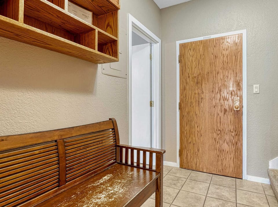 Mudroom to leave the mountain and hiking gear behind.
