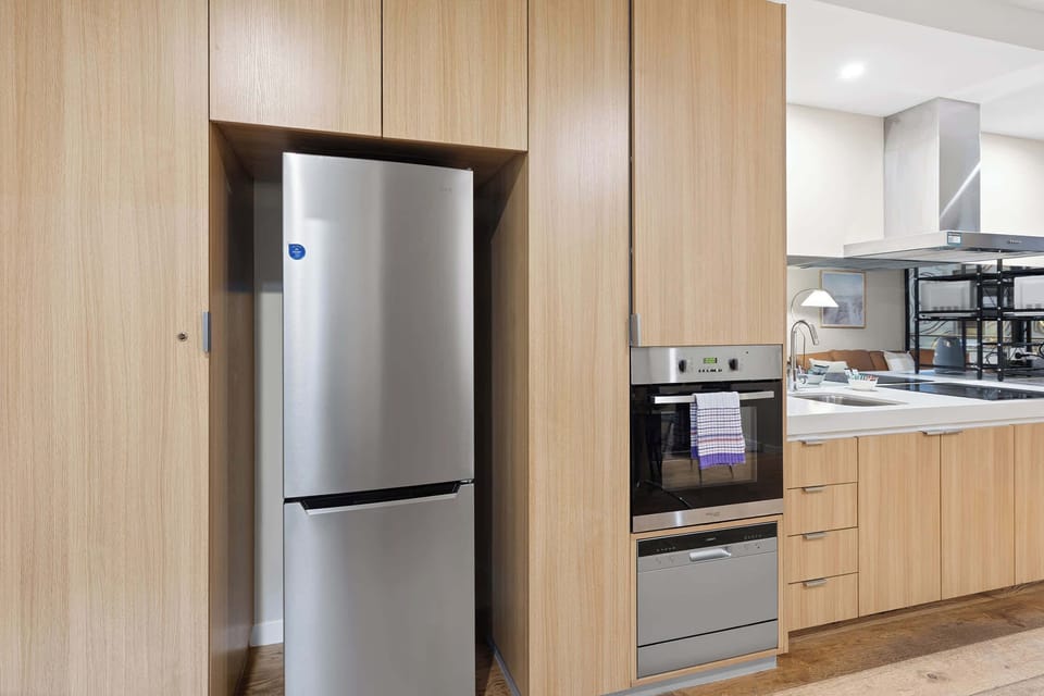Fully equipped kitchen with stove, oven, microwave, fridge and all the essentials you need.
