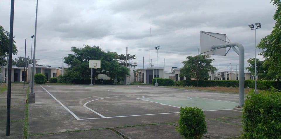 Sport court