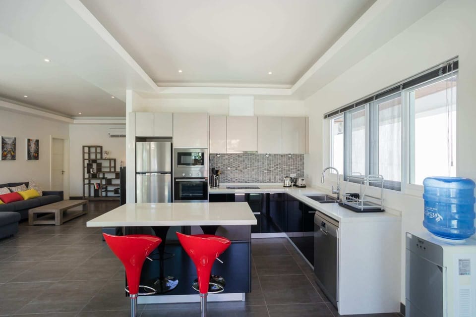 Villa, Garden View | Private kitchen | Electric kettle, toaster