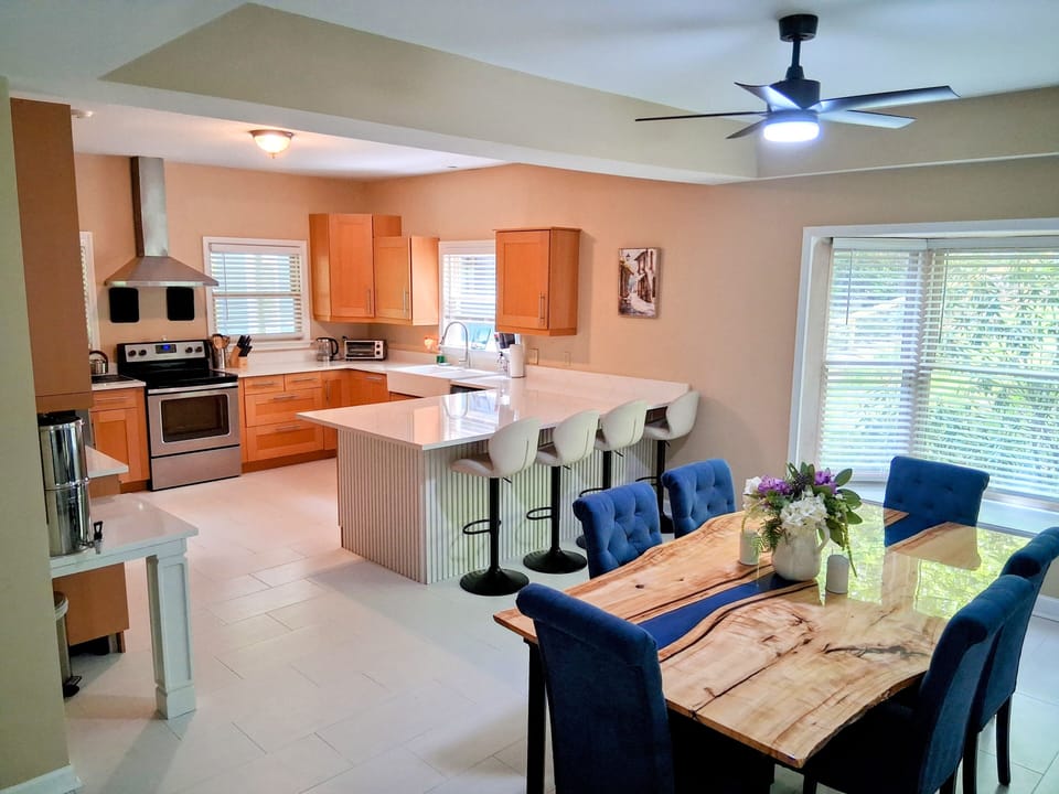 Another angle kitchen