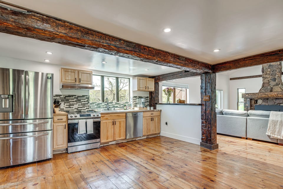 Kitchen | 1st Floor