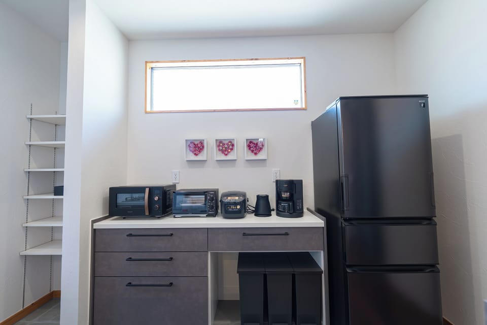 Basic House | Interior