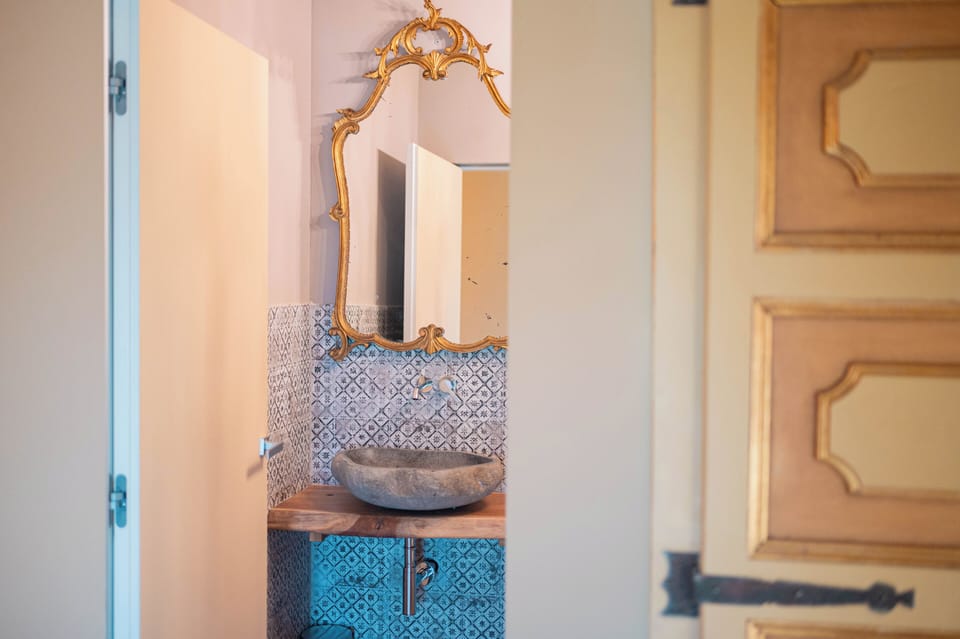 Classic Double or Twin Room, Patio | Bathroom | Shower, hair dryer, towels, soap
