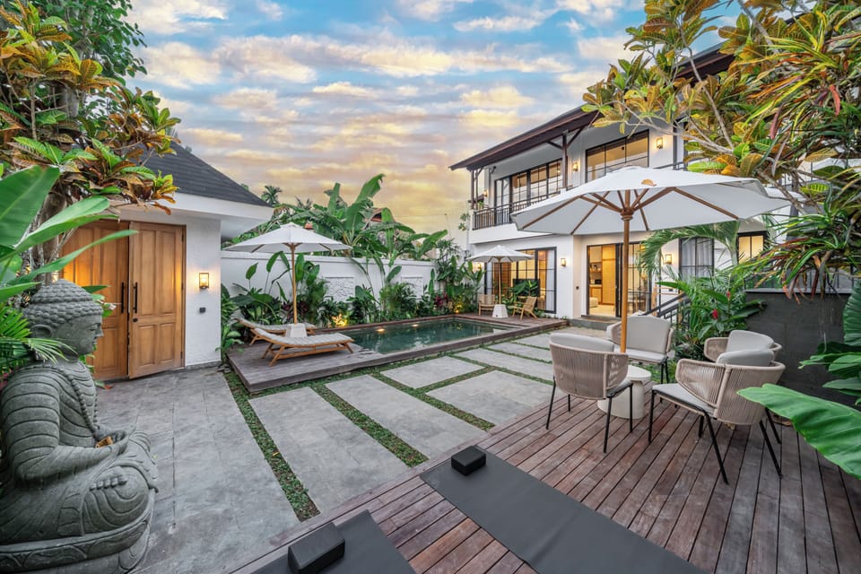 Luxury Villa, Pool View | Terrace/patio