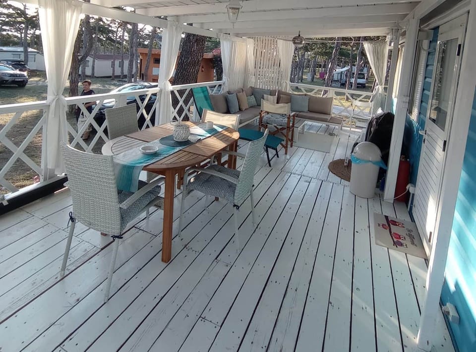 Mobile Home (Two Bedroom Mobile Home with Terrace) | Terrace/patio