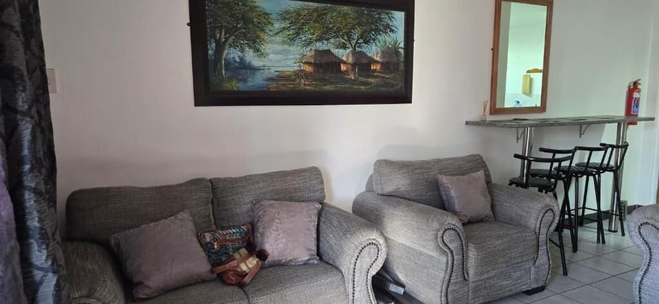 Apartment, 3 Bedrooms | Living room
