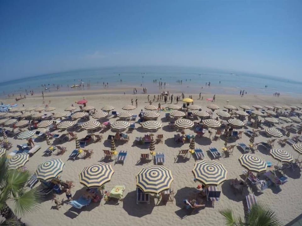 Beach nearby, white sand, beach shuttle