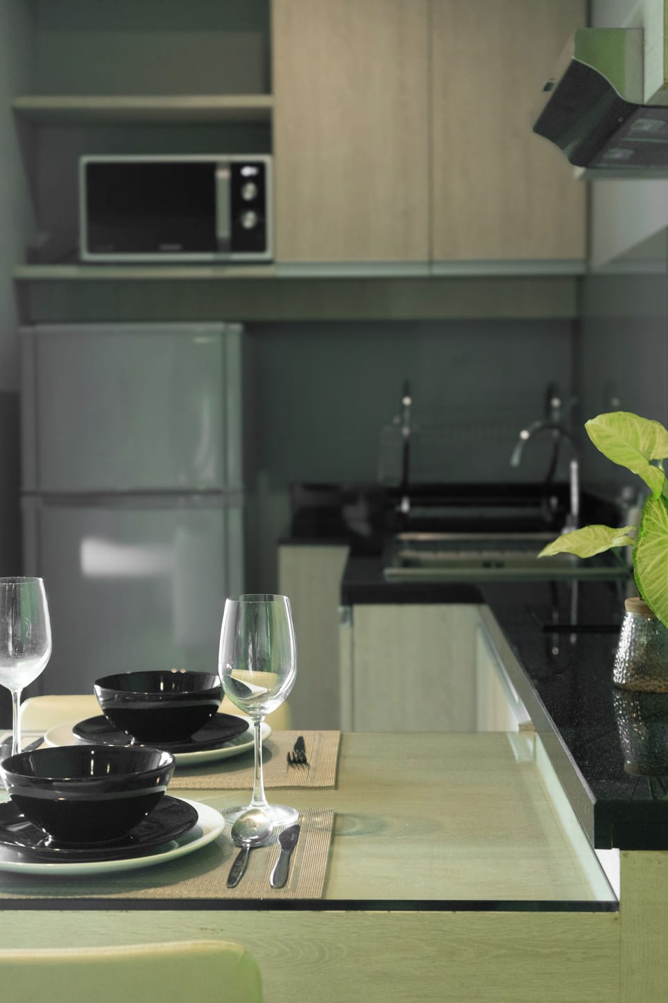 Deluxe Room | Private kitchen | Fridge, coffee/tea maker, electric kettle
