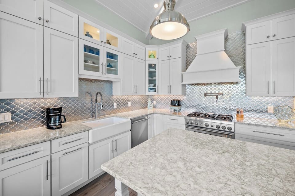 Coastal kitchen goals achieved