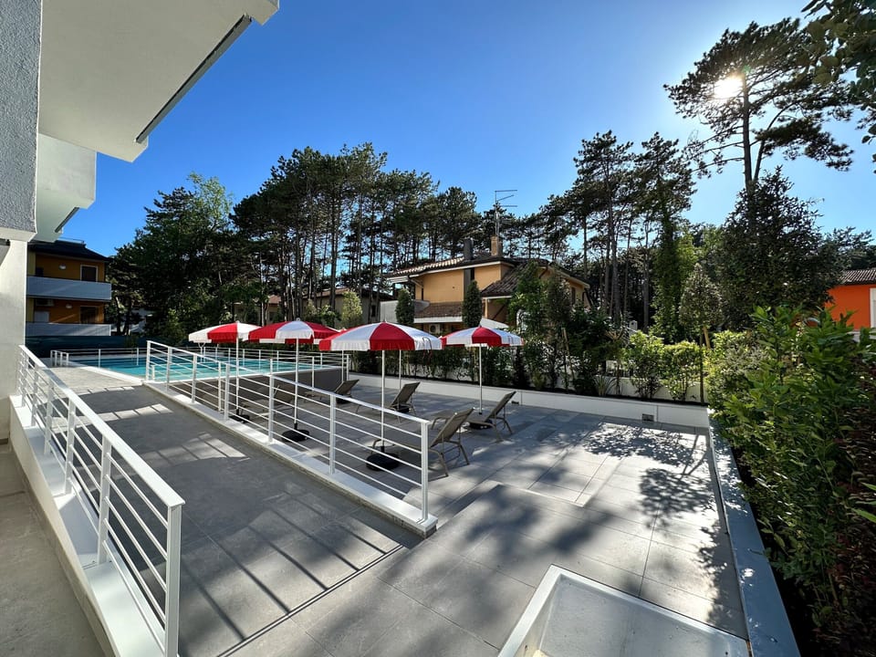 Apartment, 2 Bedrooms, Balcony, Garden View | Property grounds