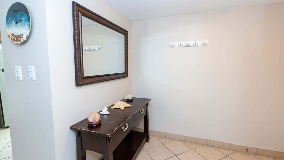 Apartment, 3 Bedrooms | Interior