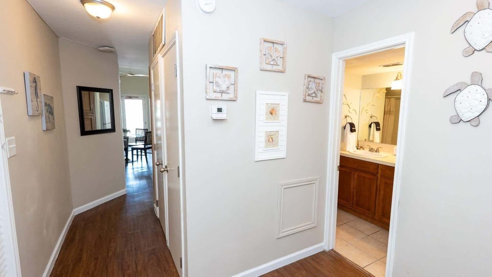 Apartment, 2 Bedrooms | Interior