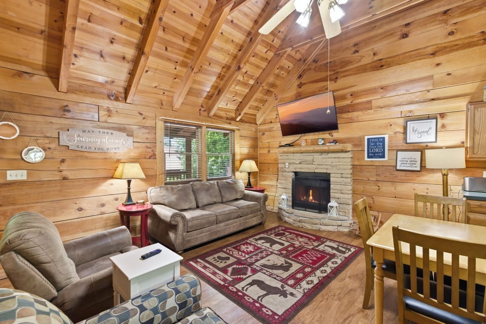 Cabin, 1 Bedroom | Living area | Smart TV