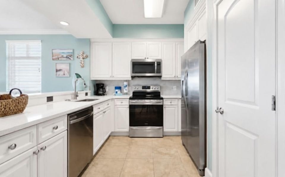 Azure #623 Kitchen