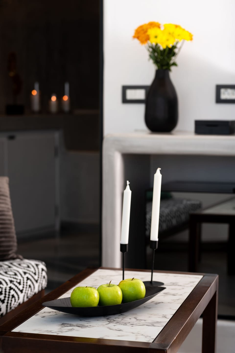 Executive Suite, Jetted Tub, Sea View | Premium bedding, minibar, in-room safe, individually decorated