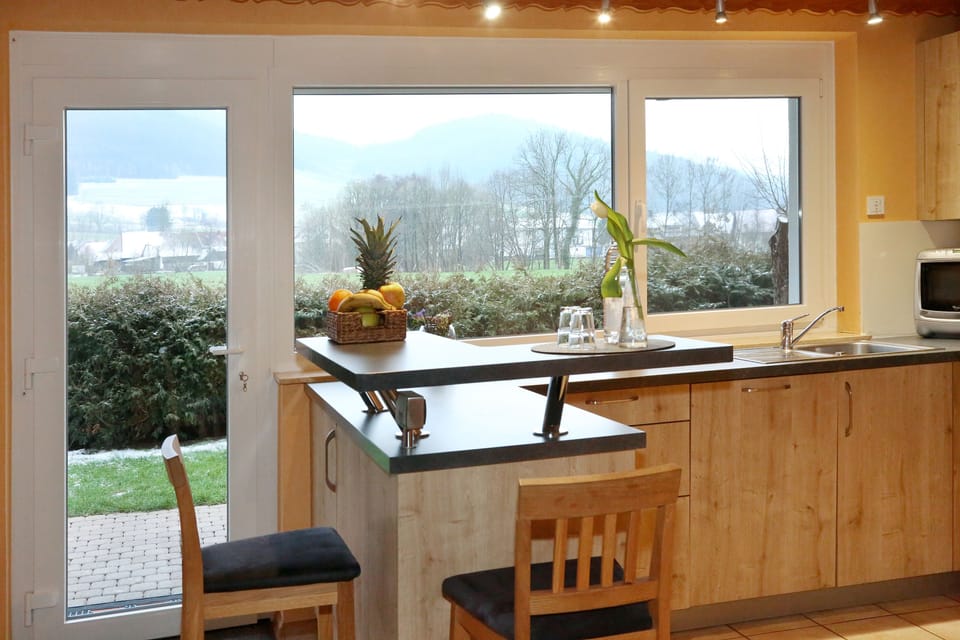 Apartment, 2 Bedrooms, Patio | Private kitchen | Full-size fridge, microwave, oven, stovetop