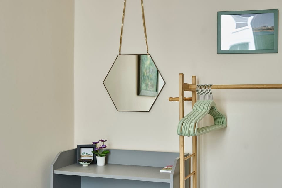 Host & Stay - Cosy Retreat @ Sealanes, Brighton
