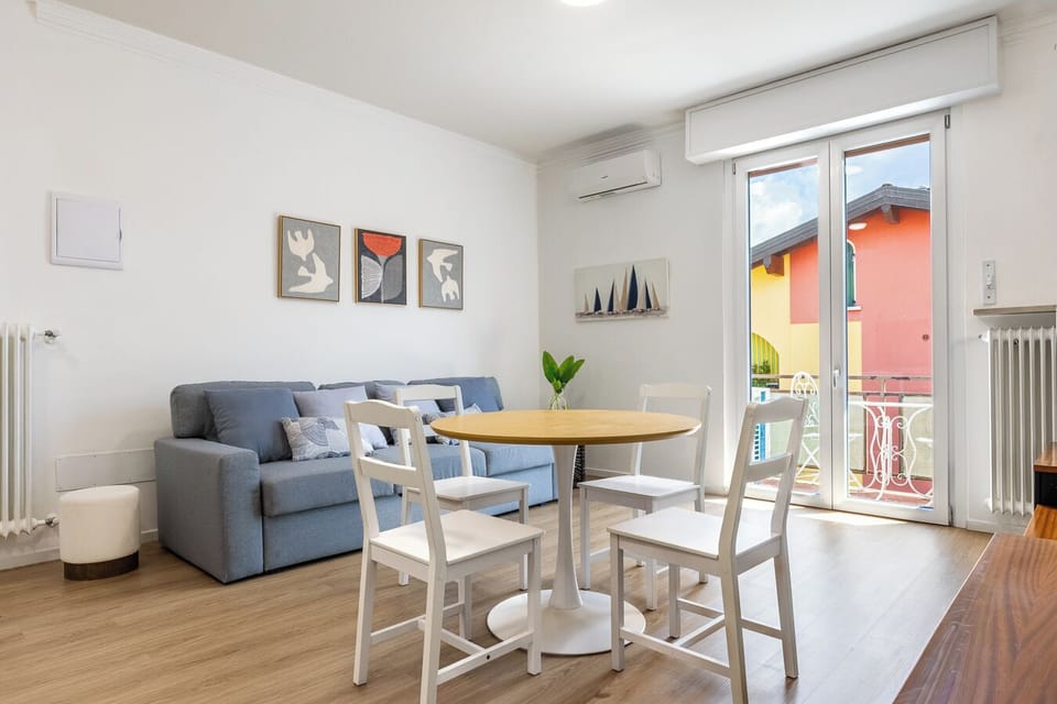 Apartment, 2 Bedrooms, Balcony | Living area | 30-inch TV with satellite channels