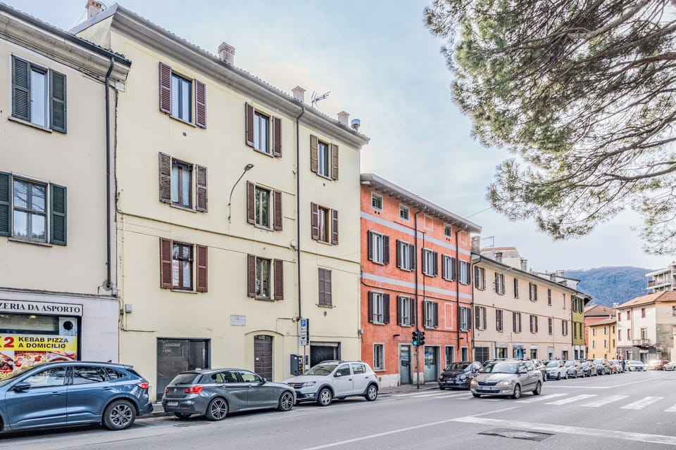 Condo, Balcony, Courtyard View | Parking