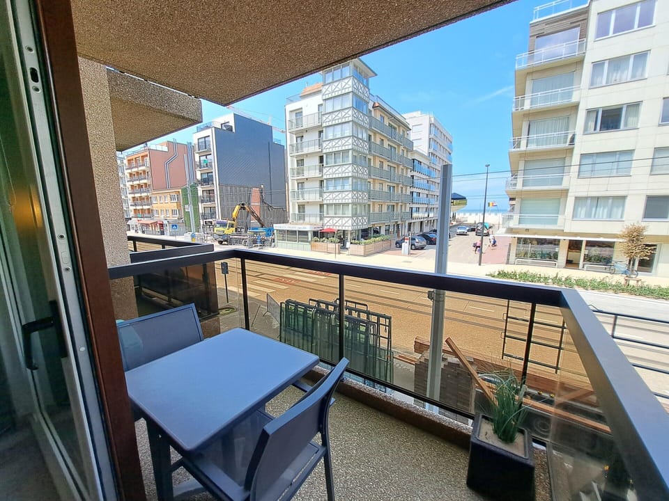 House | Balcony