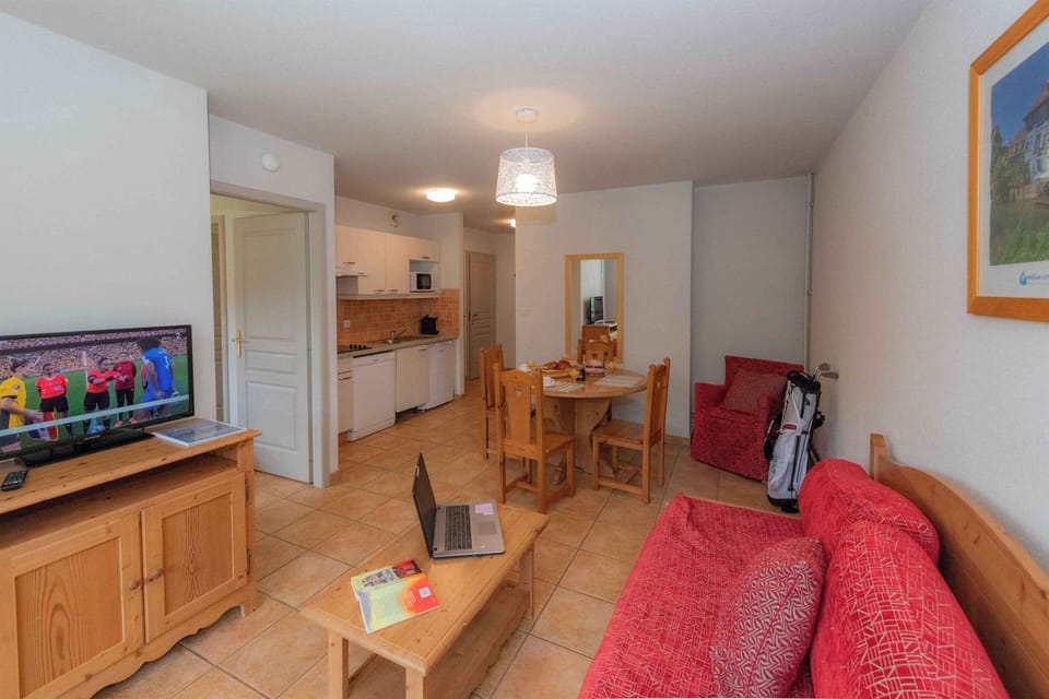 The cabin sleeping area tucks neatly into the apartment, making this unit the ideal choice for families with young children.
