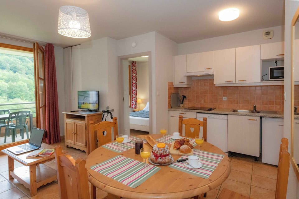 The well-equipped kitchen is ready for anything from a quick coffee to a full Alsatian feast.