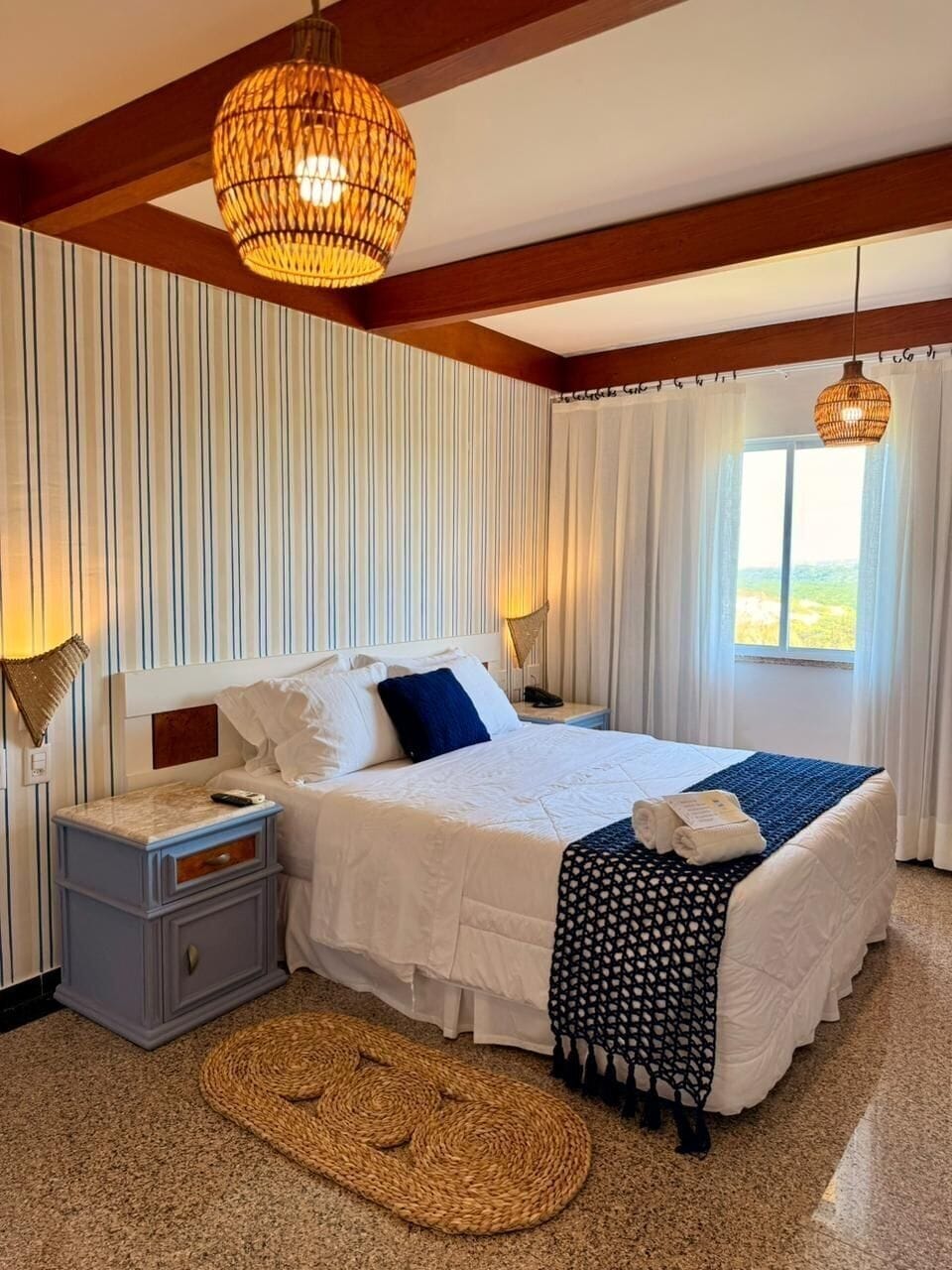 Deluxe Suite | Free WiFi