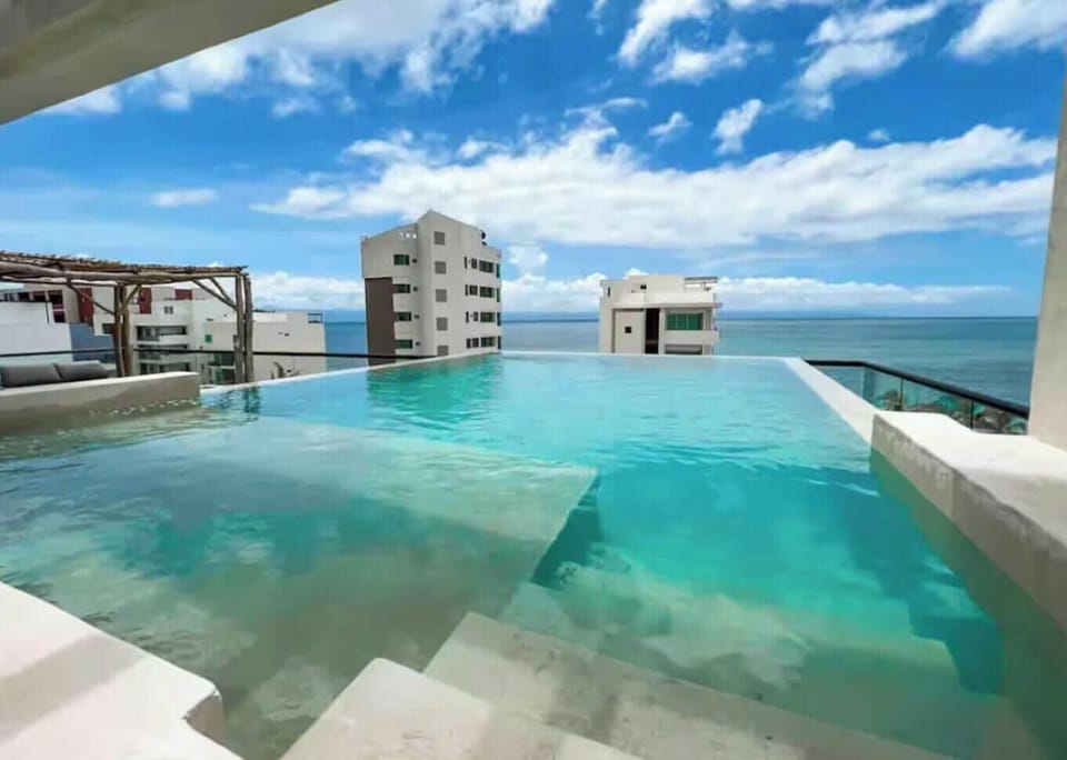 Comfort Apartment, Balcony, Beach View | Pool | Outdoor pool