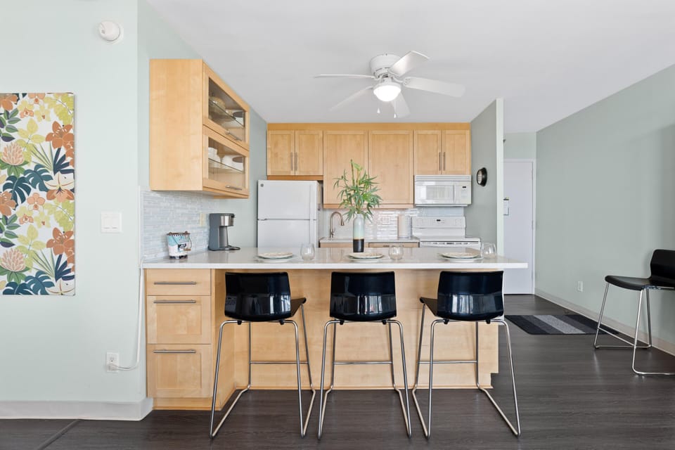 Condo, 1 King Bed with Sofa bed (Estero Beach & Tennis 908-B) | Private kitchen