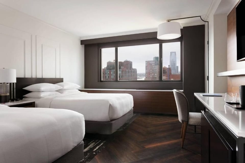 Deluxe Double Room, River View | Free WiFi