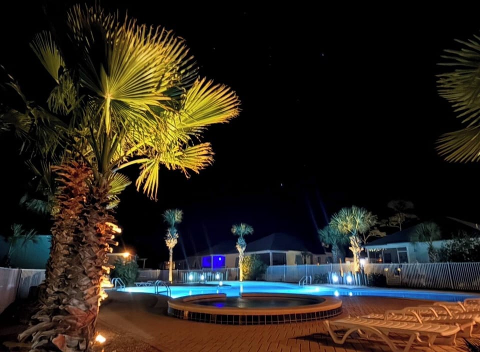 House, 3 Bedrooms, Smoking, Garden View | Pool | Outdoor pool