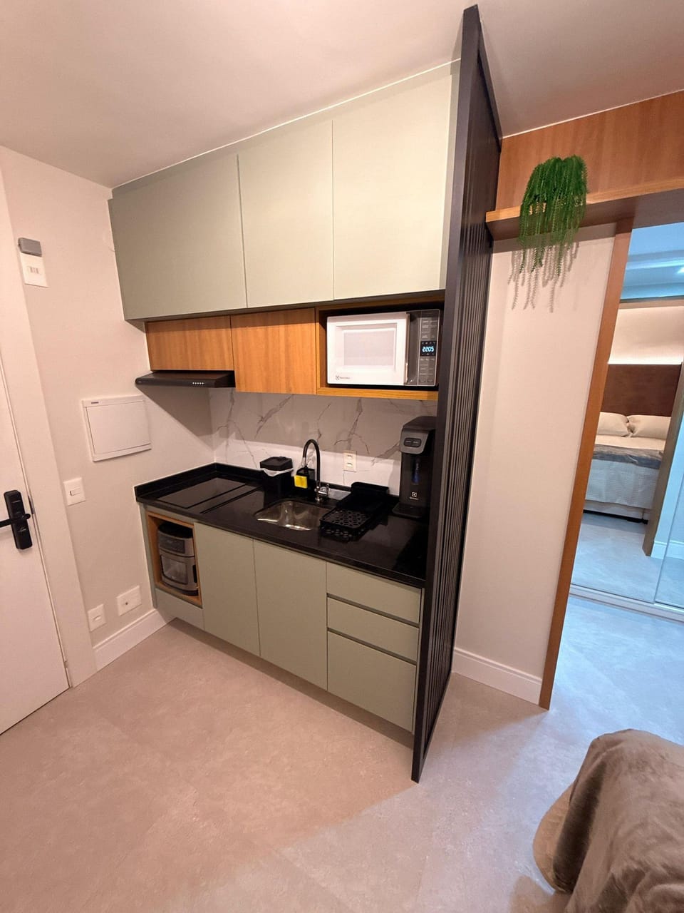 Basic Apartment | Private kitchen