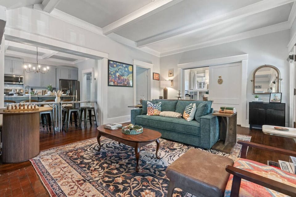 The Living Room-1st Floor- Street Level